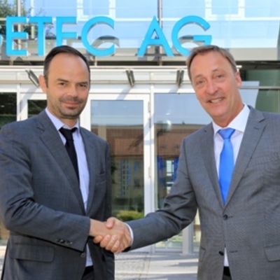 Bild vergrößern: GETEC-Vorstand Volker Schulz begrt Edouard Philippe, Brgermeister der franzsischen Stadt Le Havre